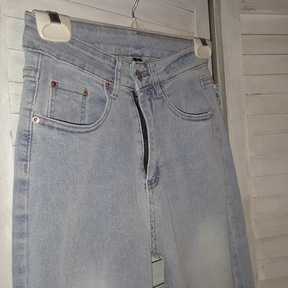 NV Felix Light Blue Jeans Straight Leg for Women - Picture 3 of 9